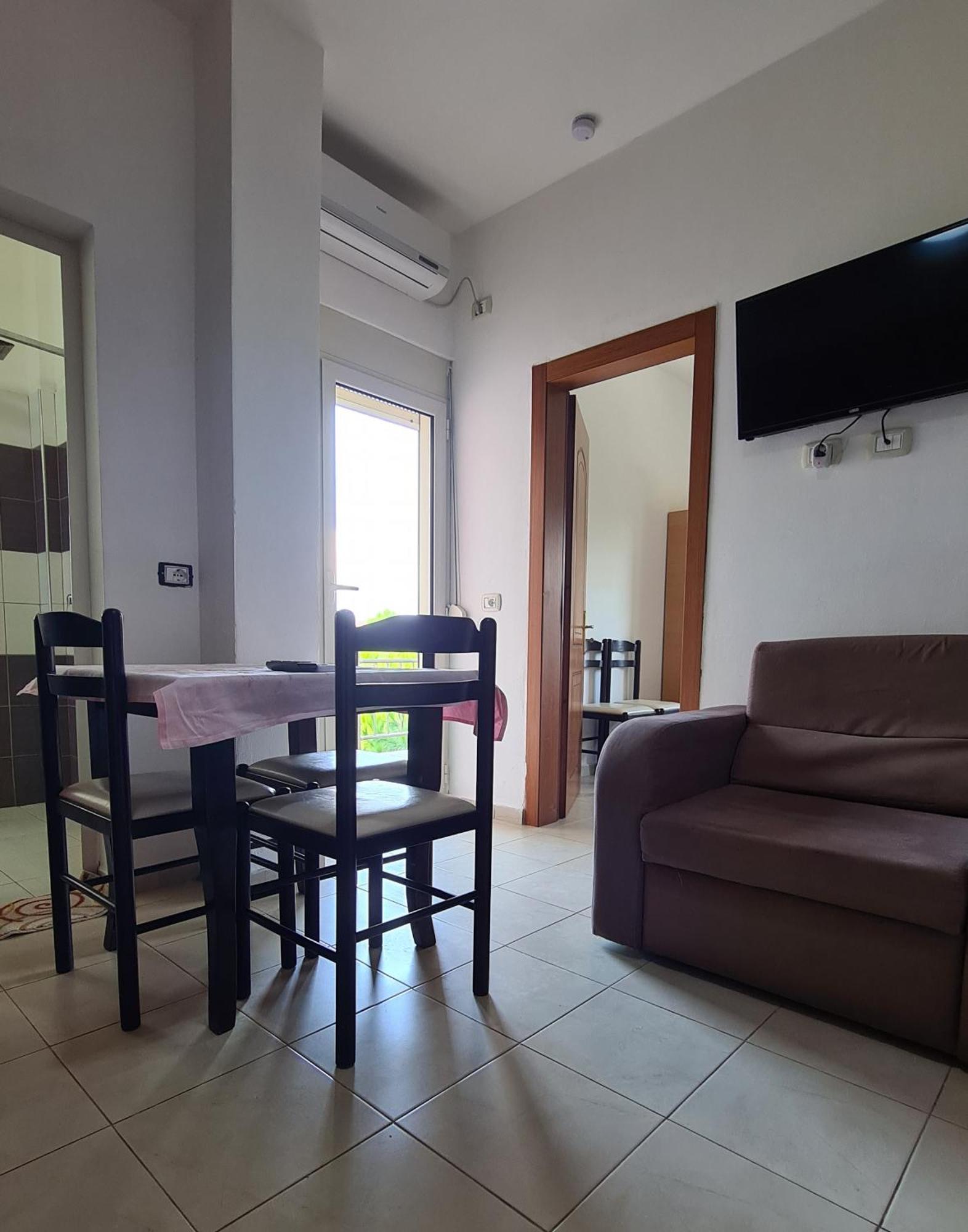 Hotel Gonaj Velipojë Habitación foto